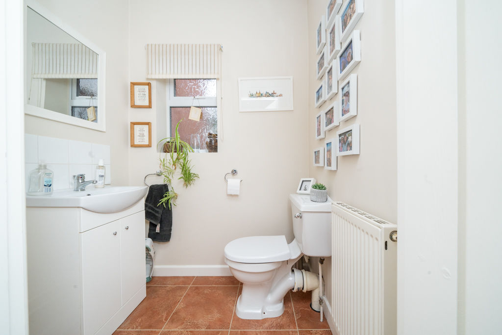 WC- click for photo gallery